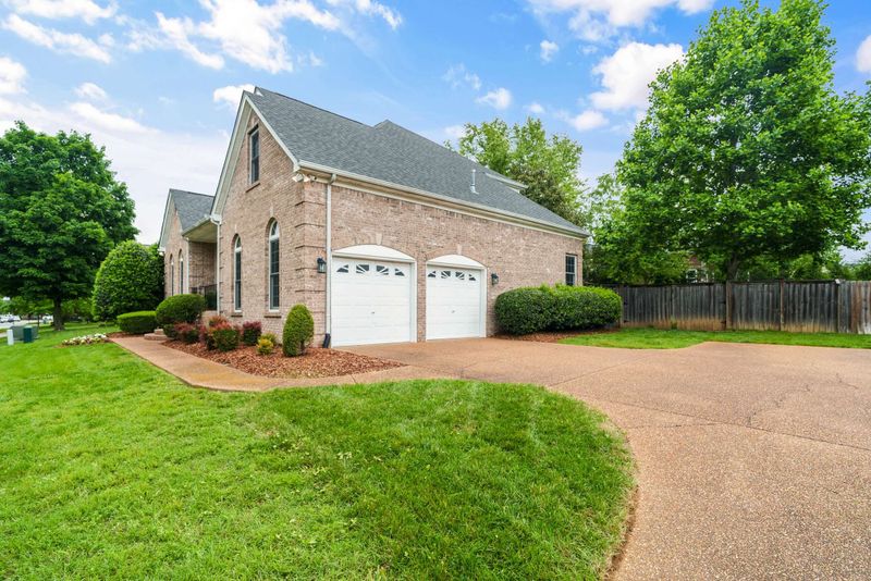 3182 Bush Dr, Franklin, TN 37064