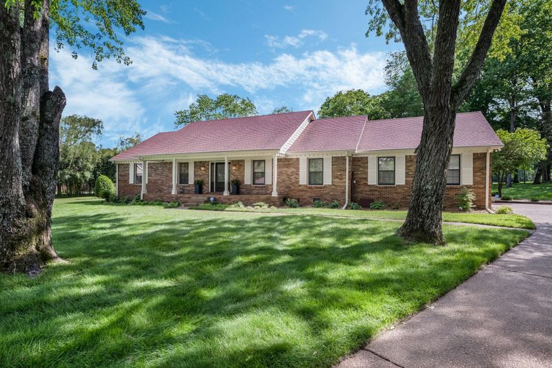 122 Troon Ct, Franklin, TN 37069