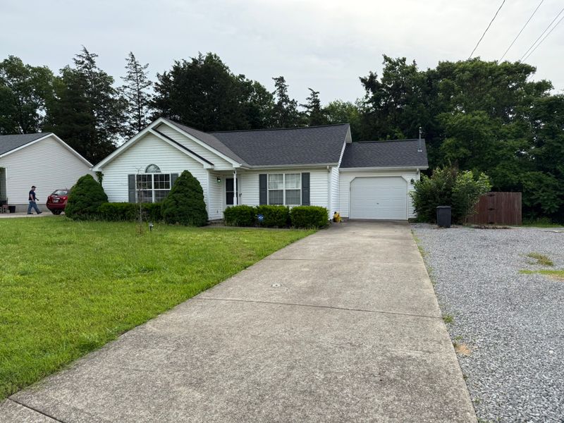 1022 Sky Valley Trl, Smyrna, TN 37167