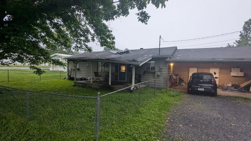 191 Mayfield Dr, Tunnel Hill, GA 30755