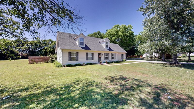 7324 Bermuda Dr, Christiana, TN 37037