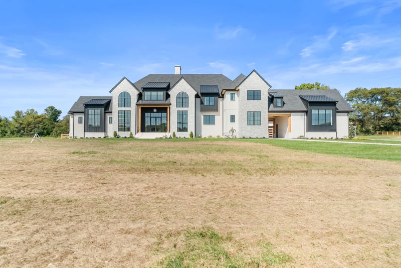 7007 Belcastle Ln, College Grove, TN 37046