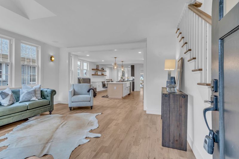 3506 Murphy Rd, Nashville, TN 37205