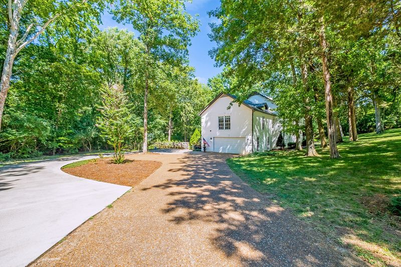 1445 Beddington Pk, Nashville, TN 37215