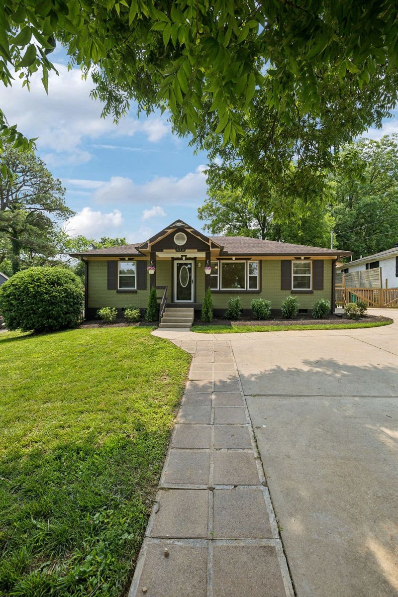 510 Bismark Dr, Nashville, TN 37210