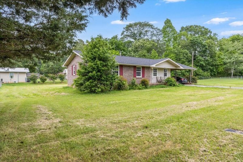 104 Johnson St, La Fayette, GA 30728