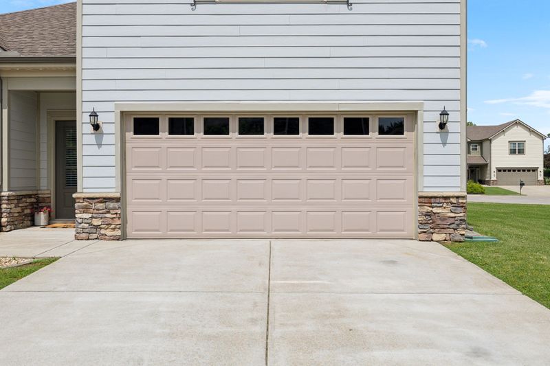 1216 Avery Dr, Murfreesboro, TN 37128