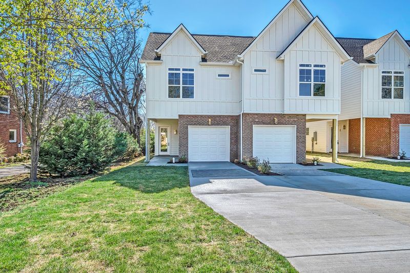 1828 Ashton Ave, Nashville, TN 37218