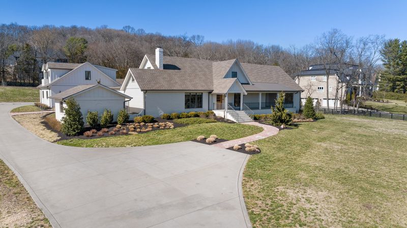6115 Hillsboro Pike, Nashville, TN 37215