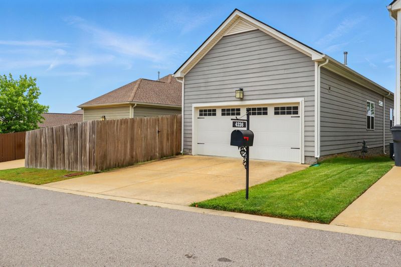 4226 Dysant Aly, Nolensville, TN 37135