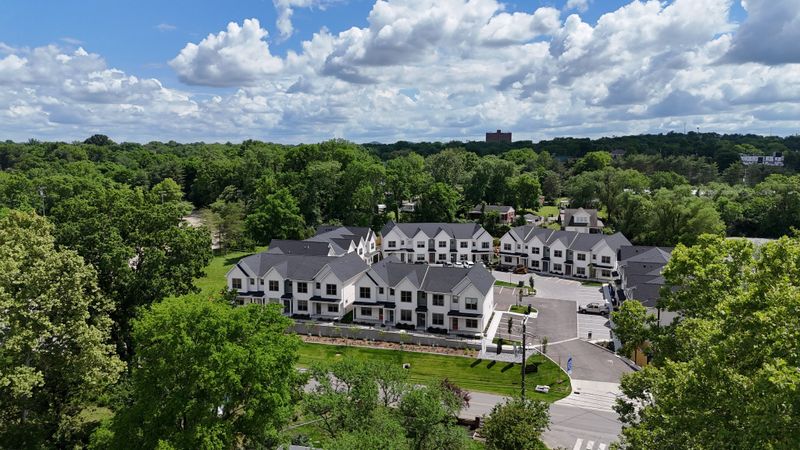 145 Whitsett Rd #28, Nashville, TN 37210