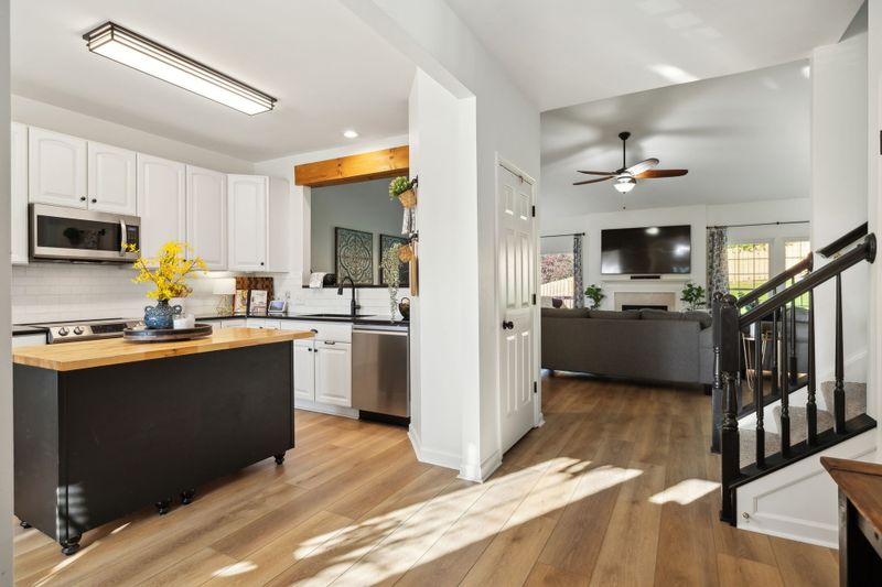 905 Canyon Ct, Nashville, TN 37221