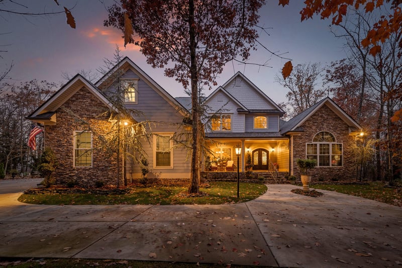 697 N Stewart Ln, Rising Fawn, GA 30738
