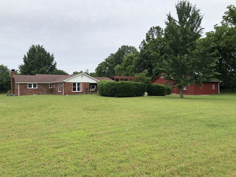 2026 Saundersville Ferry Rd, Mount Juliet, TN 37122