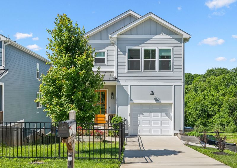 916B Crescent Hill Rd #B, Nashville, TN 37206
