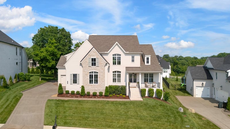 4761 Woodrow Pl, Arrington, TN 37014