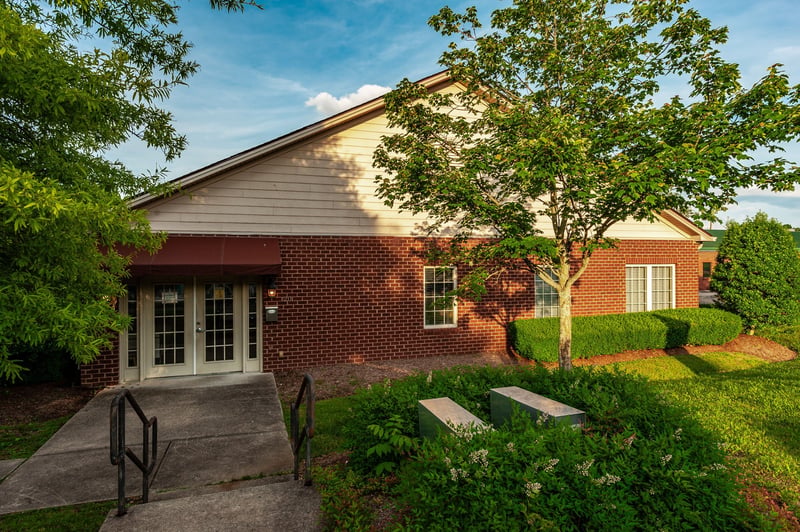 20 Executive Park Dr, Hendersonville, TN 37075