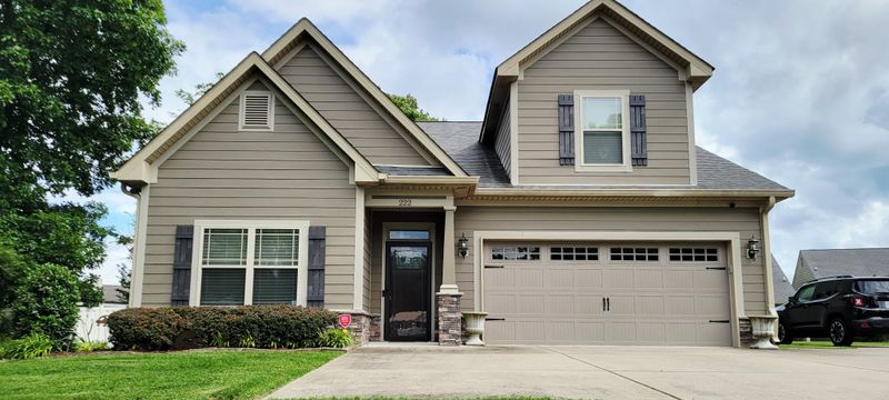222 Pumphill Rd, Dickson, TN 37055