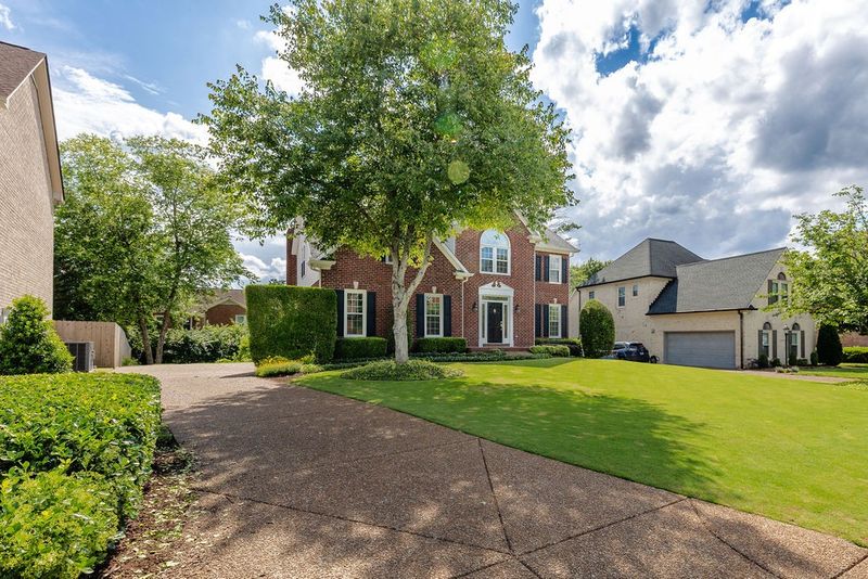 517 Ridgestone Dr, Franklin, TN 37064