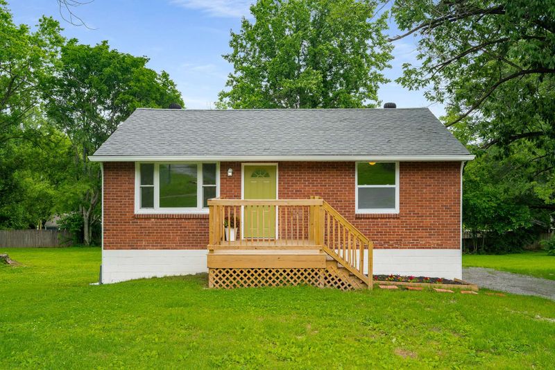 2607 Mashburn Ct, Nashville, TN 37210