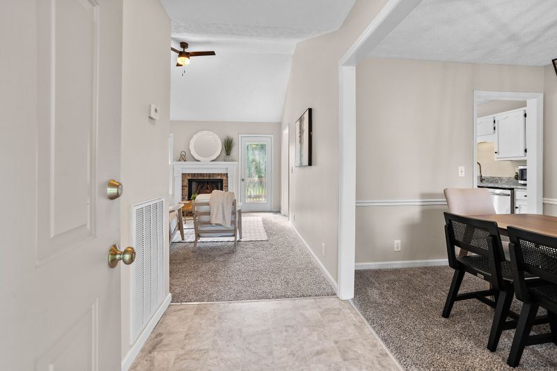 2307 Valley Grove Dr, Murfreesboro, TN 37128