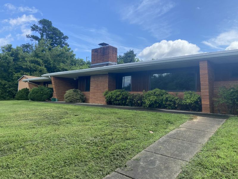 169 W Schmitt Rd, Rossville, GA 30741
