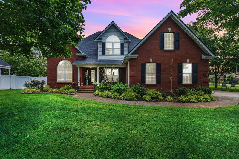 3602 Geneva Dr, Murfreesboro, TN 37128