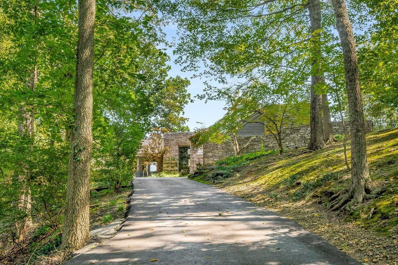5412 Stanford Dr, Nashville, TN 37215