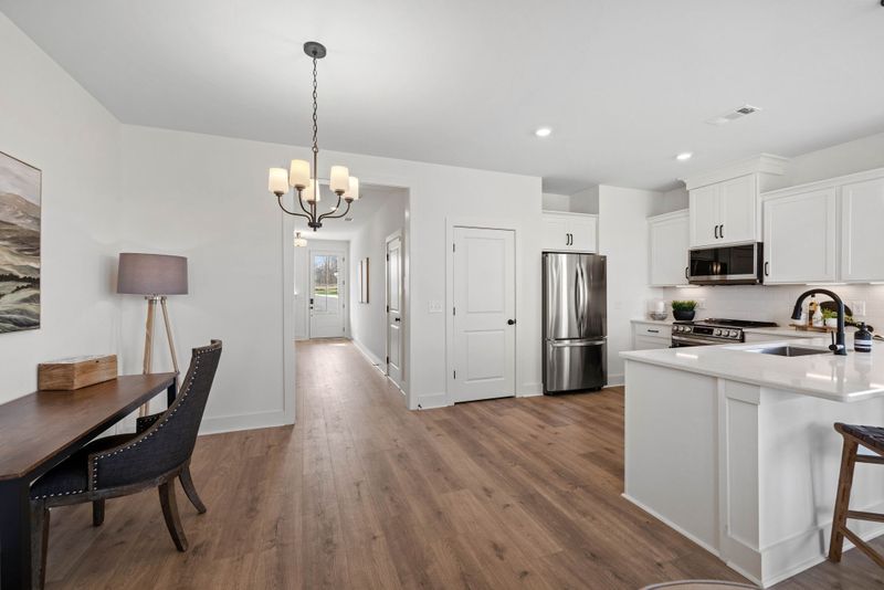 7176 Mill Tree Ct, Nashville, TN 37221