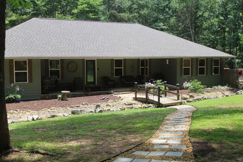 204 Chapman Ct, La Fayette, GA 30728