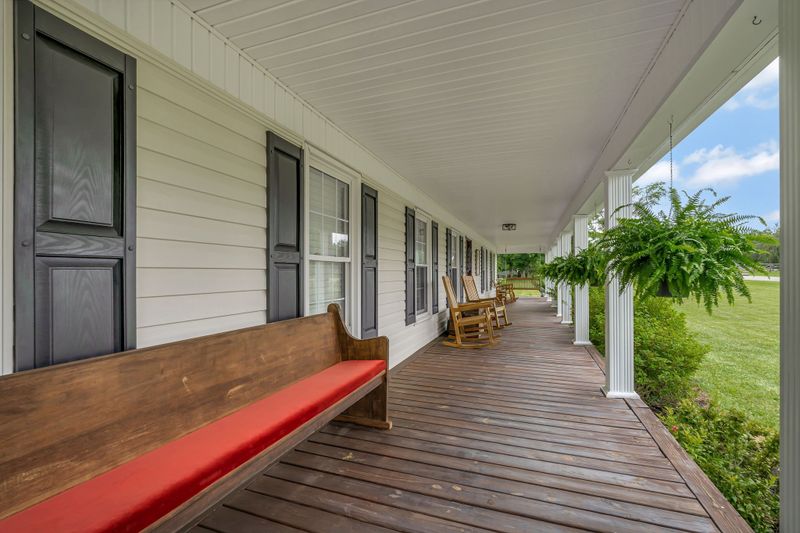 1306 Malvern Dr, Murfreesboro, TN 37129