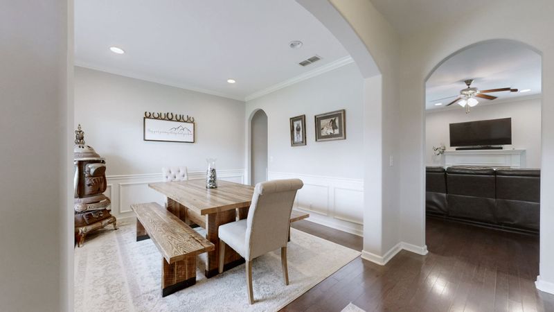 5127 Heroes Ln, Murfreesboro, TN 37129