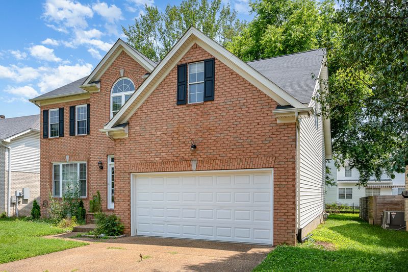 1112 Clairmonte Dr, Franklin, TN 37064