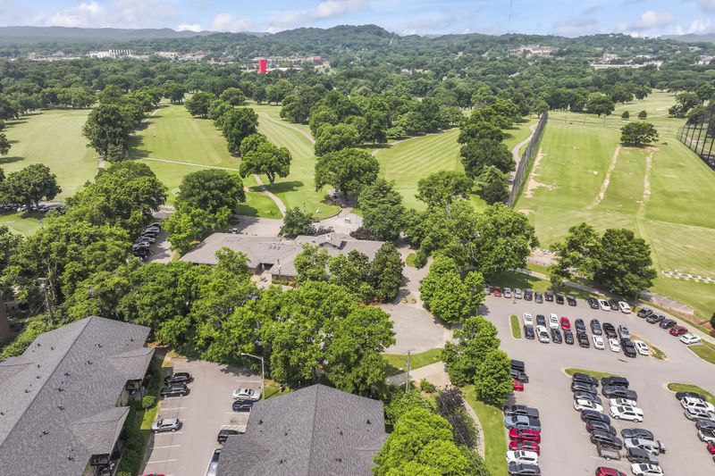 4425 Westlawn Dr #C306, Nashville, TN 37209