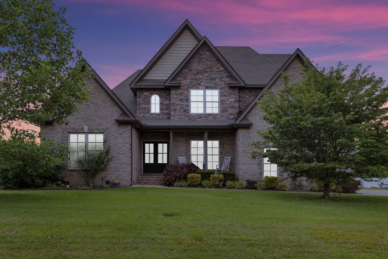 2122 Slater Dr, Murfreesboro, TN 37128
