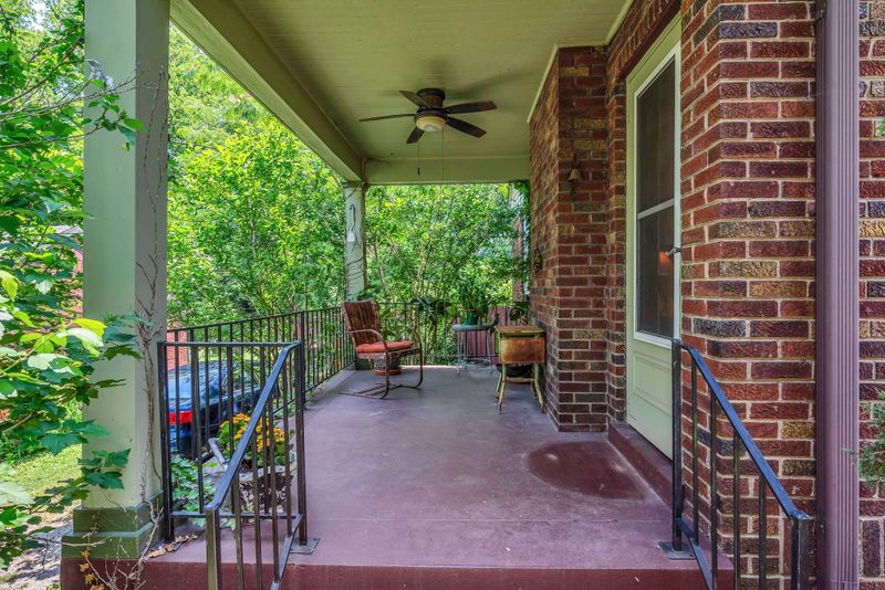 2317 Riverside Dr, Nashville, TN 37216