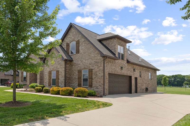 467 Halltown Rd, Portland, TN 37148