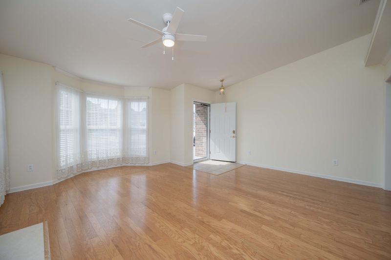 641 Forest Glen Cir, Murfreesboro, TN 37128