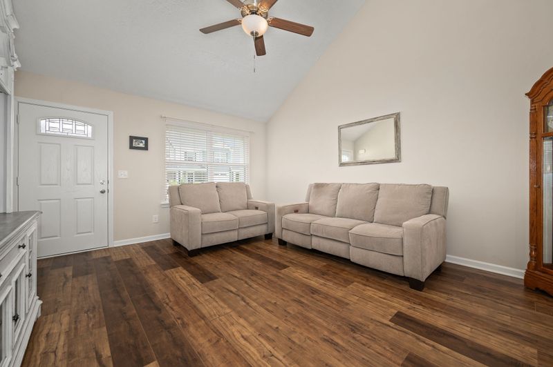 4713 Pompano Ln, Murfreesboro, TN 37128