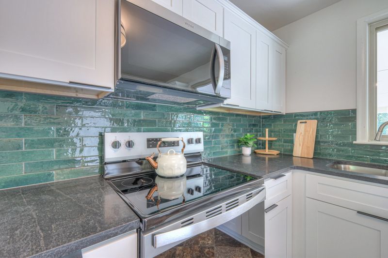 807 Brookfield Dr, Murfreesboro, TN 37130