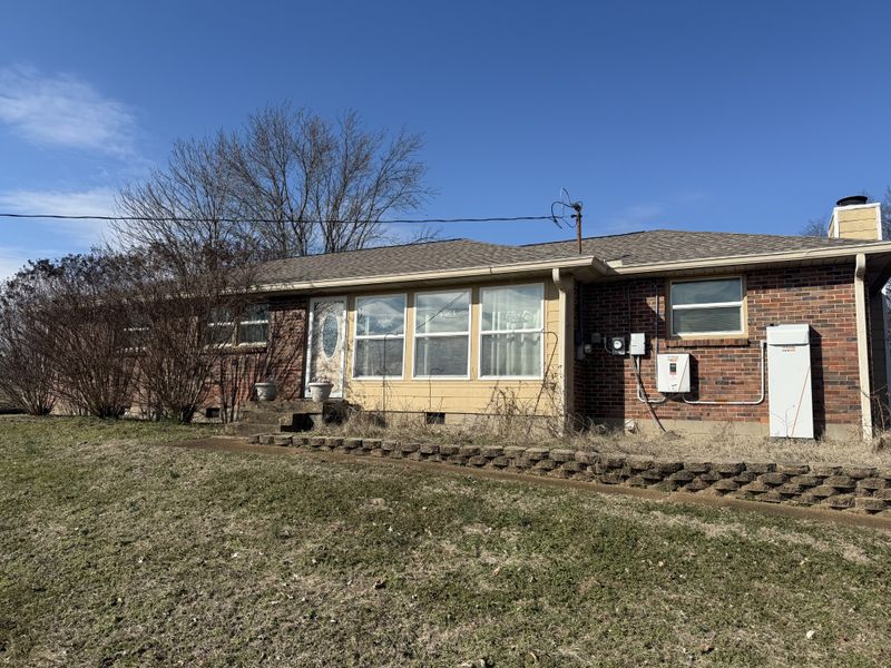 1312 Bellshire Dr, Nashville, TN 37207