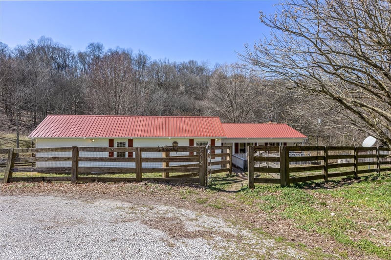 5312 Wiley Hollow Rd, Culleoka, TN 38451