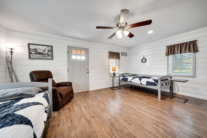 308 Collier Ln, Gallatin, TN 37066