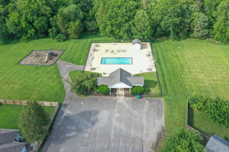 1905 Bugle Ct, Spring Hill, TN 37174