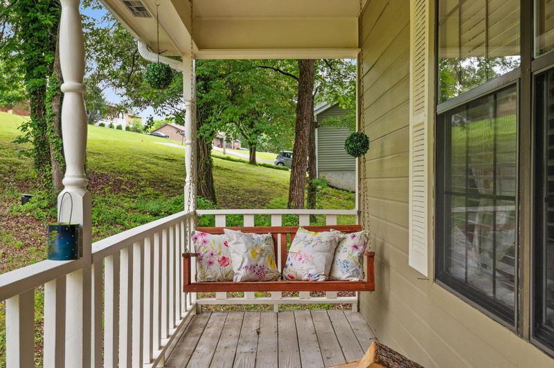 165 Laferry Ln, Ringgold, GA 30736