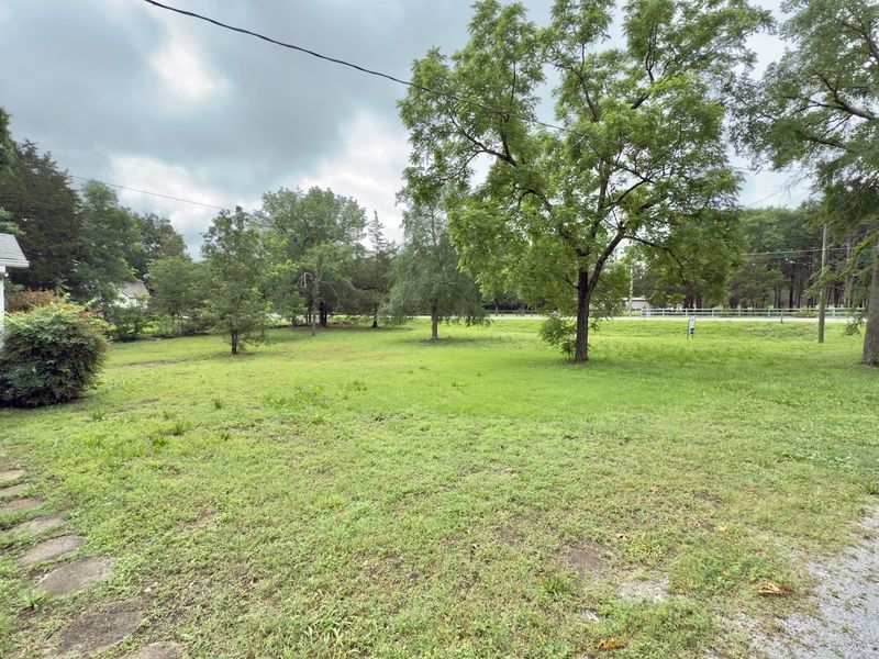 3533 Hobson Pike, Hermitage, TN 37076