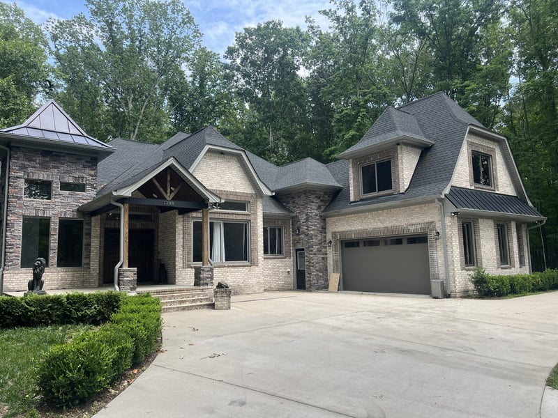 1288 Rogues Fork Rd, Bethpage, TN 37022