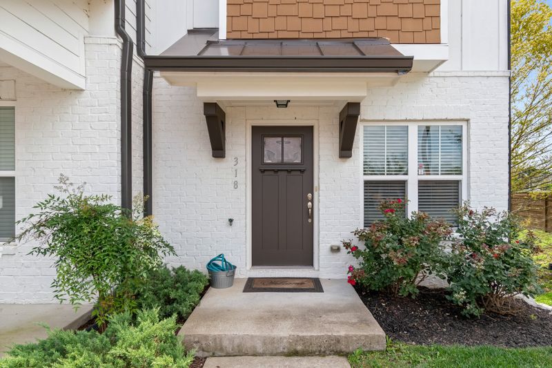 318 W Mill Dr, Nashville, TN 37209