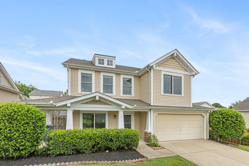 3904 Bridgeview Ln, Nashville, TN 37221