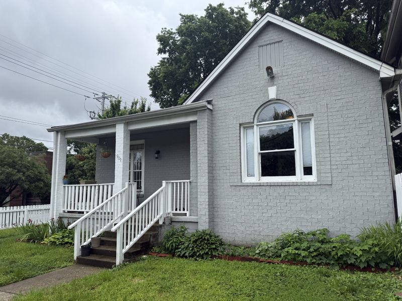 901 Jackson St, Nashville, TN 37208